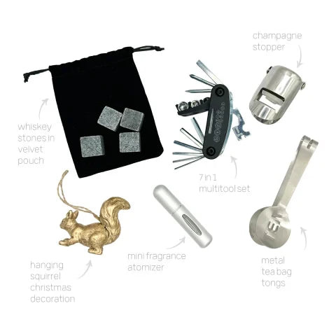 Holly & Ivy Deluxe Gold Pomegranate Crackers, Pack of 6