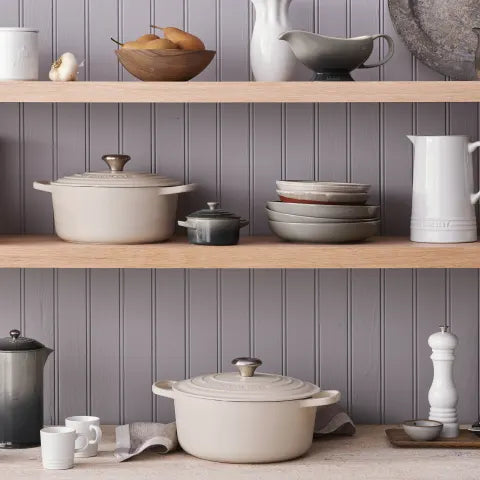 Le Creuset Signature 3.3 Litre Round Cast Iron Casserole, 22cm (Brioche)